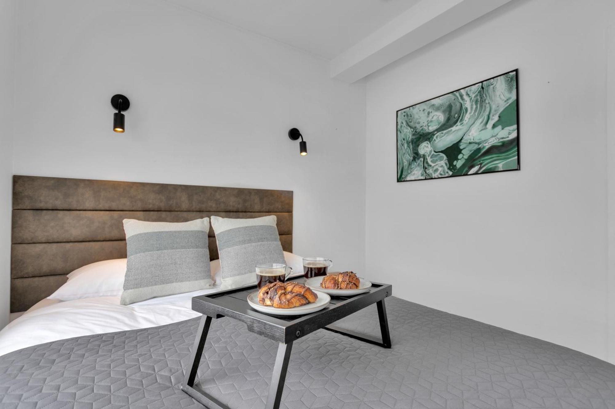 Lovely 1 Bedroom Apartment - Perfect Panorama View Рейк'явік Екстер'єр фото